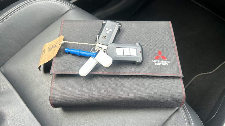 Mitsubishi Outlander 2.4 PHEV Dynamic Safety 5dr Auto Estate